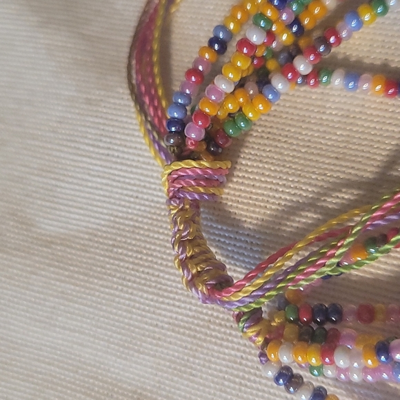 Handmade Multilayered bracelet - Picture 6 of 8